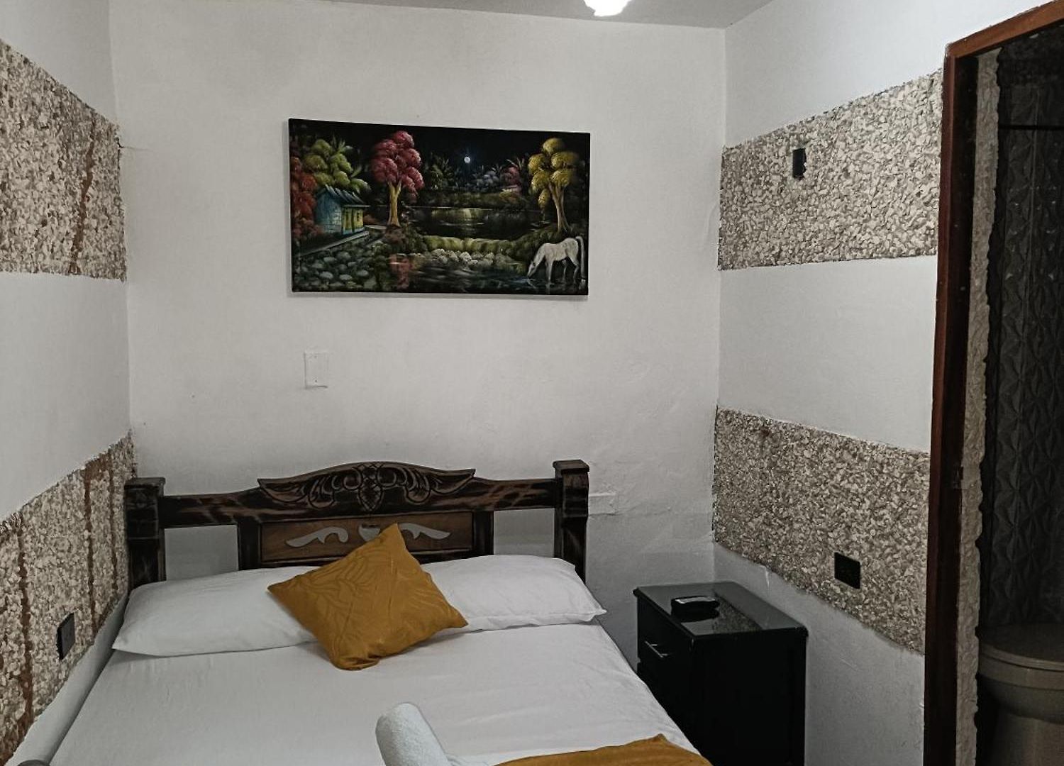 New Casa Dora Gastrobar Pensión *